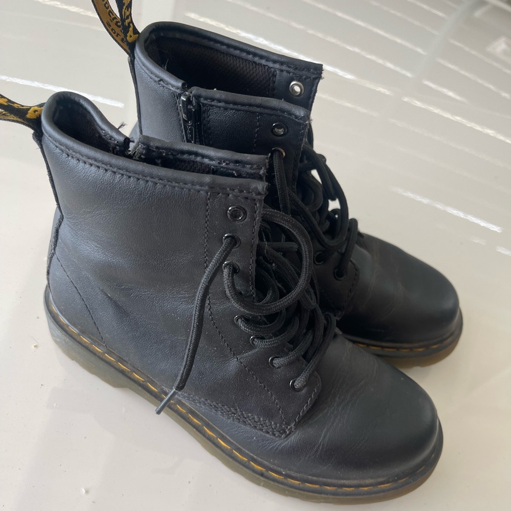Dr. Martens Black Boots, Big Girls Size 5
